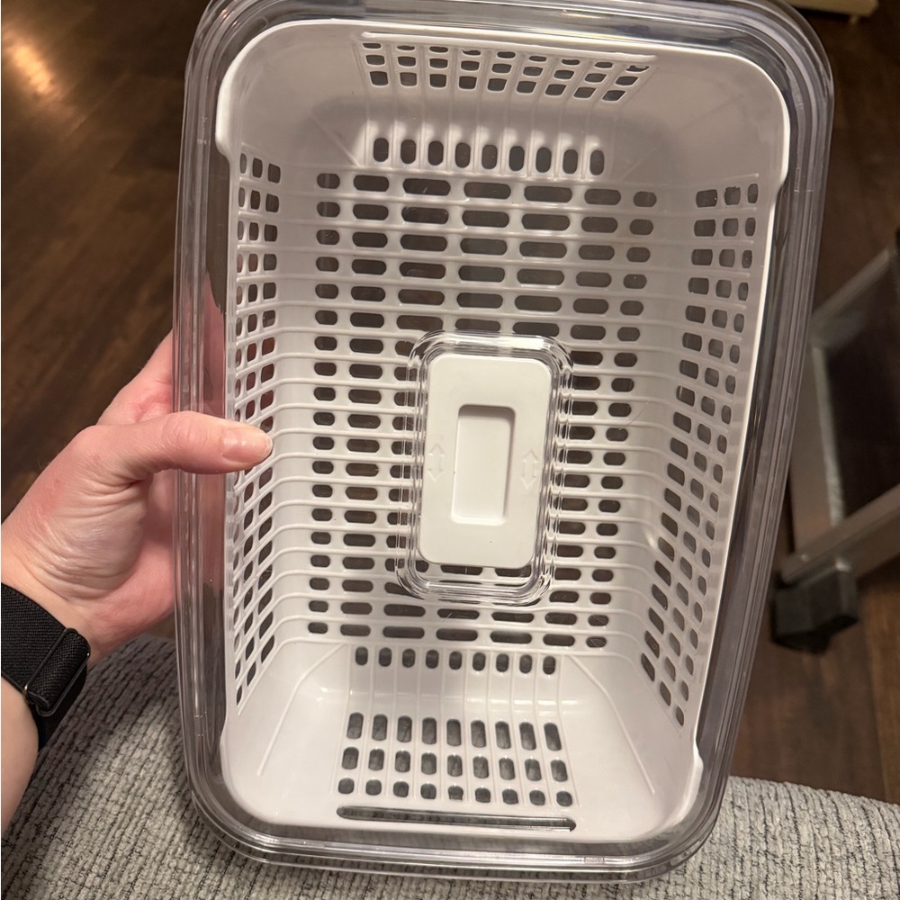 Transparent and White Storage Container - Picture 2 of 3